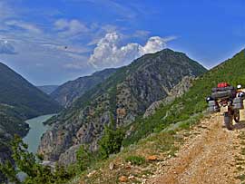 Enduro_Albanien_j.jpg Enduro_Albanien_j.jpg