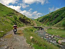 Albanien_ausgewaschene_Piste