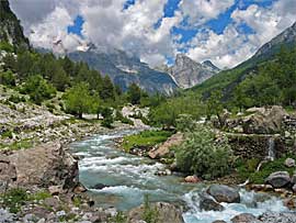 Albanien_Teth_Fluss