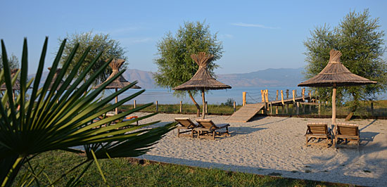 Shkodra_Lake_Resort_Beach