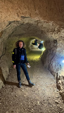 Puits ou accès à un canal d'irrigation souterrain traditionnel