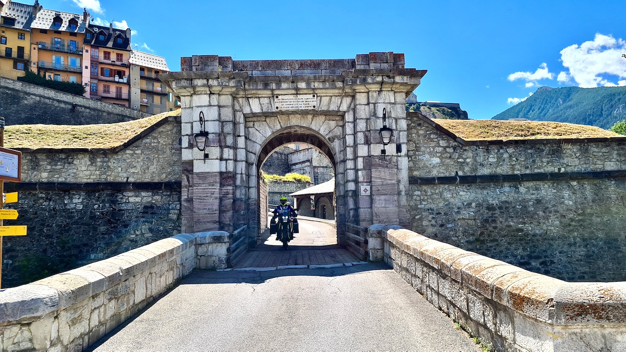 Motorrad Touren in den Seealpen