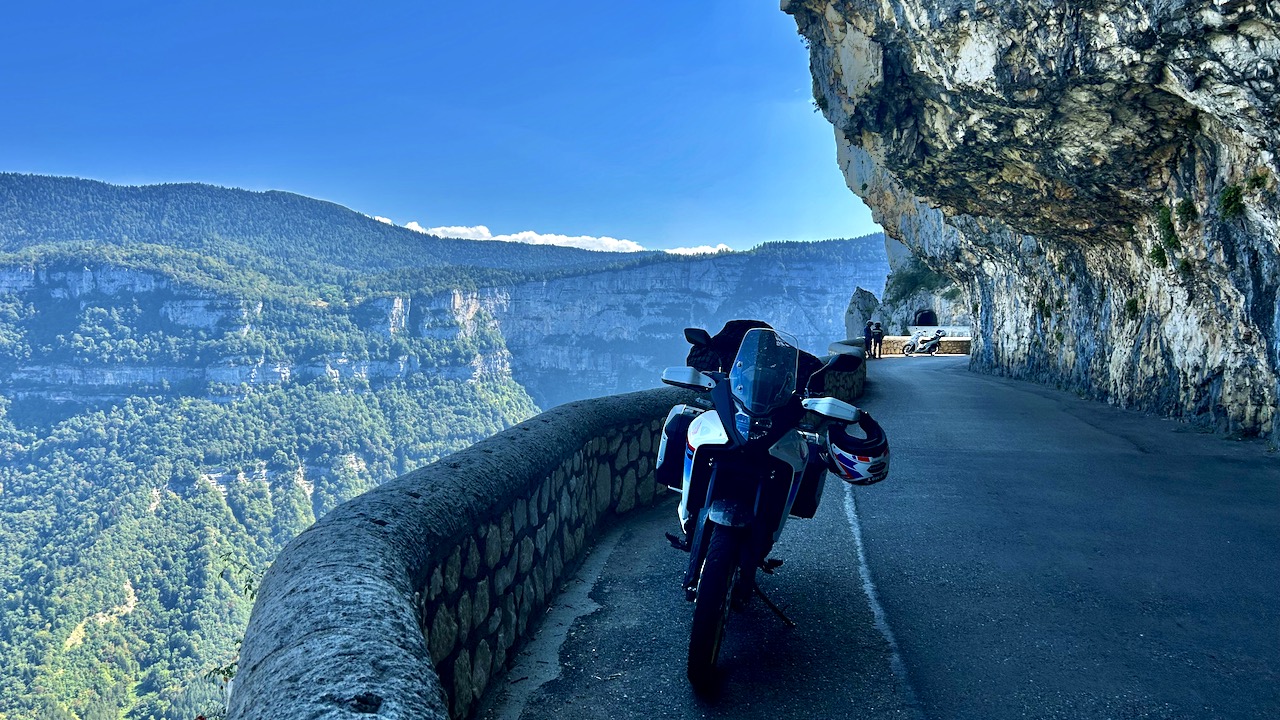 Motorrad Touren in den Seealpen combe Laval