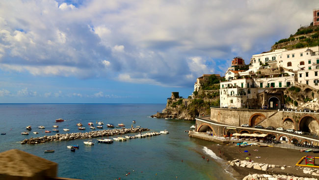 Motorrad Traumstrecken Italien Amalfi Neapel