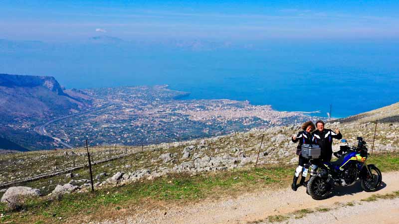 Mit der Yamaha Tenere zum Endurofahren auf Sizilien