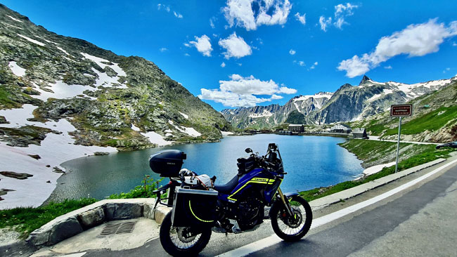 Motorradtour mit der BMW GS 1200 in den Seealpen oder auch Westalpen