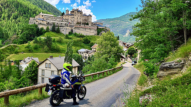 Adventure Tour mit der Yamaha Tenere 700 durch die Seealpen oder auch Westalpen