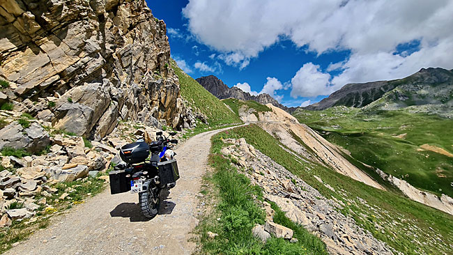 Adventure Tour mit der Yamaha Tenere 700 durch die Seealpen oder auch Westalpen