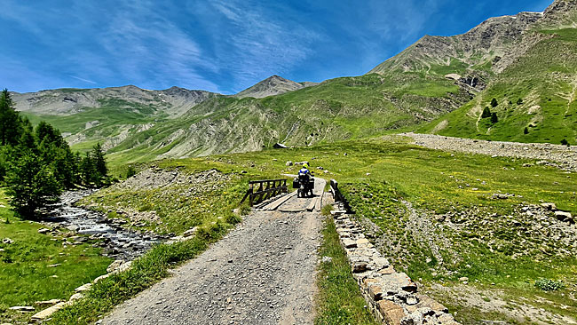 Offroadreise durch die Seealpen mit dem 4x4 oder Enduro