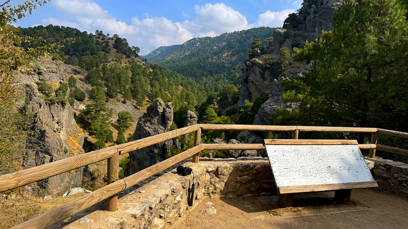 The journey through the Sierra Garzorla National Park (Spain, Andalusia) is made by 4x4 Suzuki, Devender or Grenadier. The journey through the Sierra Garzorla National Park (Spain, Andalusia) is made by 4x4 Suzuki, Devender or Grenadier.