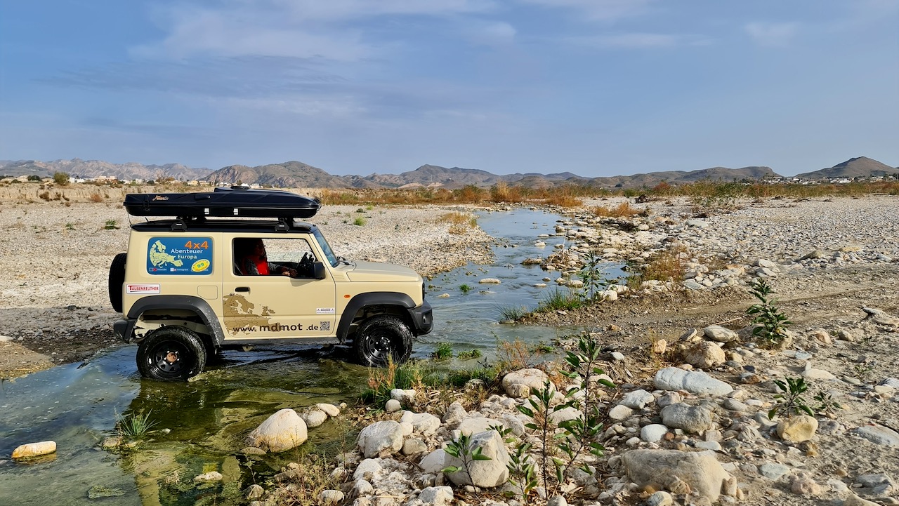 Off-road tour tracks in Spain, also rideable in winter, as GPX tracks or GPS data in KML or KMX format. Off-road tour tracks in Spain, also rideable in winter, as GPX tracks or GPS data in KML or KMX format.