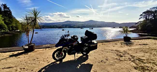 Motorradtour über eine Highländer Strecke in Irland 