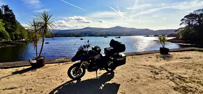 Motorradtour über eine Highländer Strecke in Irland 