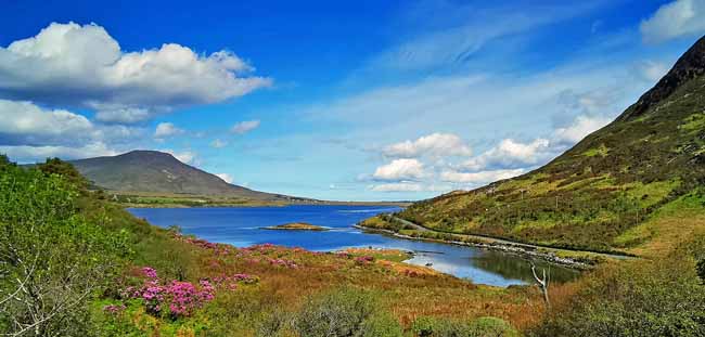 Motorradland Irland (Seen, Klippen, Meer und Castle)