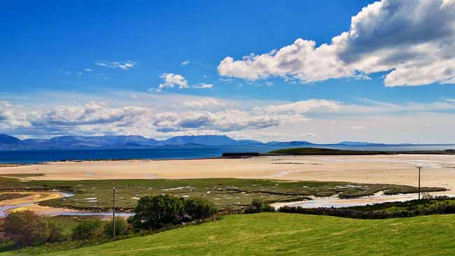 Motorradland Irland (Seen, Klippen, Meer und Castle)