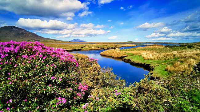 Motorradland Irland (Seen, Klippen, Meer und Castle)