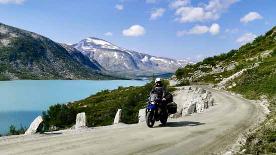 Geiranger Fjord in Norwegen mit dem Motorrad 