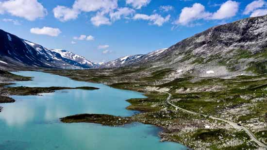 Geiranger Fjord in Norwegen mit dem Motorrad 