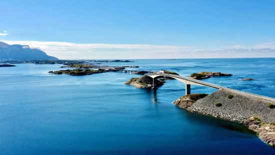 tolle Brücken und einsame Strassen Richtung Nordkap