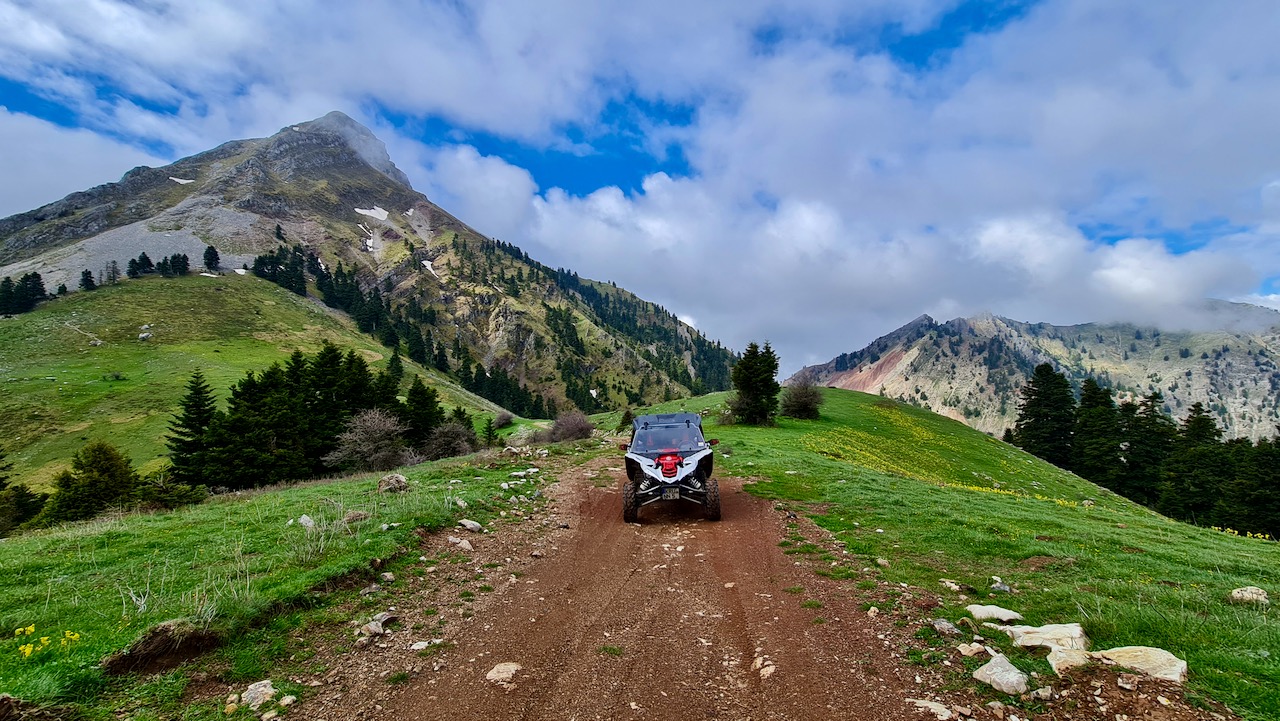 Offroad zum Antennengipfel in Griechenland