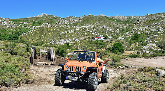 Mit dem Geländewagen durch Korsika