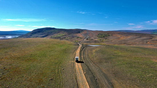 Die  Piste nach Laugafell mit dem Pickups in Island