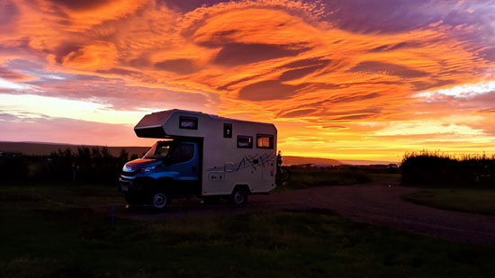 Mit dem Pickup Bimobil oder Tischer oder Nordstar durch Island