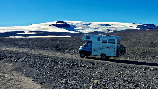 Mit dem Pickup Bimobil oder Tischer oder Nordstar durch Island