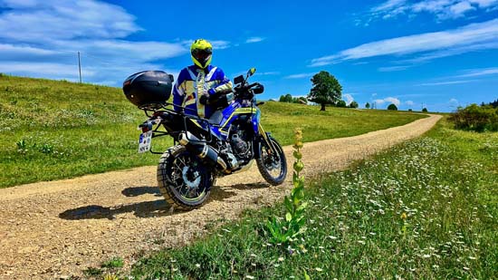 Mit der Enduro zum Offroadfahren in der Schweiz