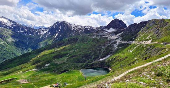 Offroad fahren in den Seealpen mit dem 4x4 Geländewagen