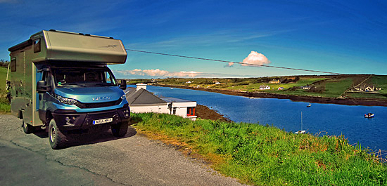 Sagenhafte Landschaft an der Westküste von Irland